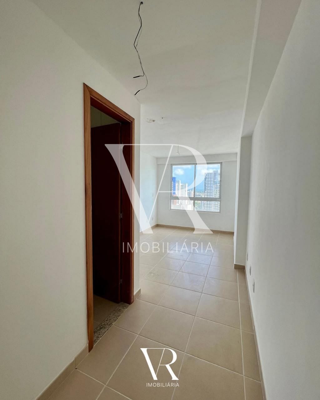 Apartamento à venda com 3 quartos, 275m² - Foto 6