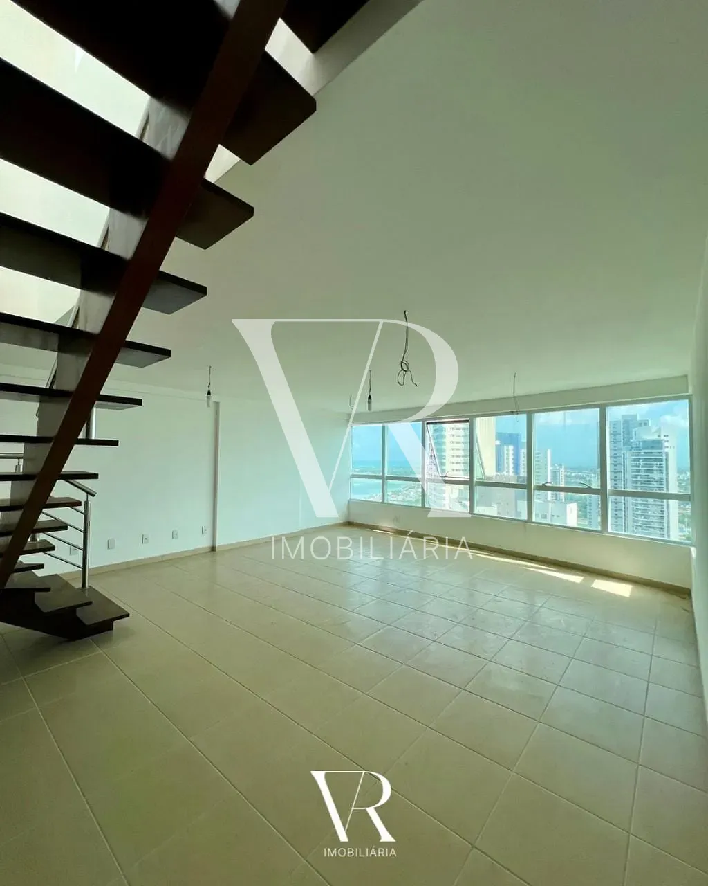 Apartamento, 3 quartos, 275 m² - Foto 2