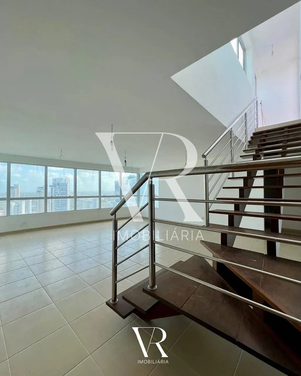 Apartamento, 3 quartos, 275 m² - Foto 1