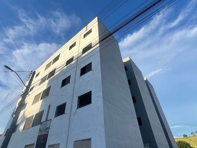 Apartamento à venda, no bairro Centro em Cambuí