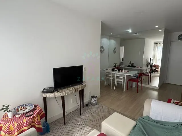 Apartamento 2 quartos e 2 banheiros, à venda, no bairro Tiradentes em Campo Grande