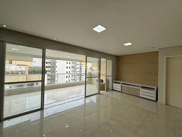 Apartamento 3 quartos e 5 banheiros, à venda, no bairro Chácara Inglesa em São Paulo