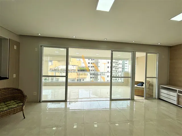 Apartamento 3 quartos e 5 banheiros, à venda, no bairro Chácara Inglesa em São Paulo
