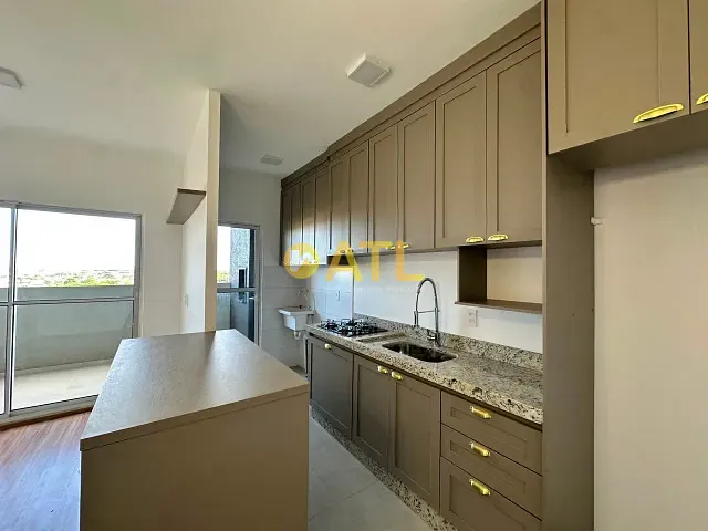 Apartamento 2 quartos e 1 banheiro, à venda ou para alugar, no bairro Jardim Oriental em Ourinhos