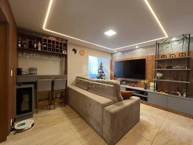 Apartamento 3 quartos e 1 banheiro, à venda, no bairro Santa Terezinha em Juiz de Fora