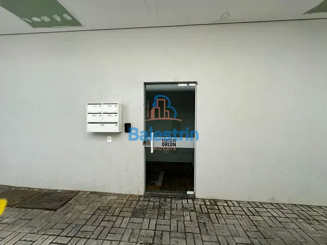 Apartamento 1 quarto e 1 banheiro, para alugar, no bairro Centro em Fraiburgo