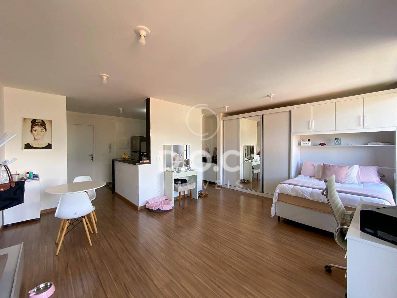 Apartamento para alugar com 1 quarto, 49m² - Foto 2