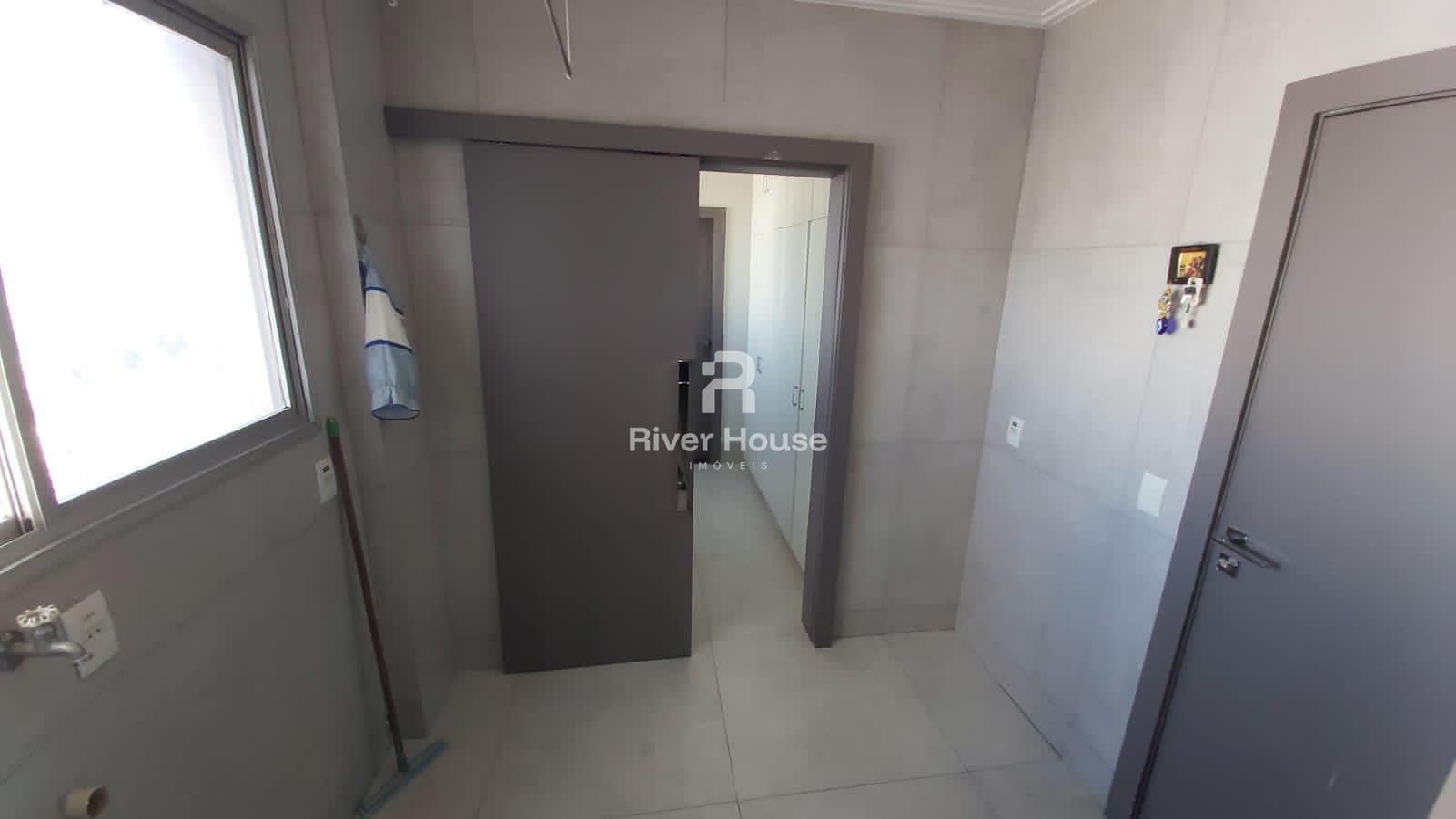 Apartamento para alugar com 3 quartos, 120m² - Foto 6