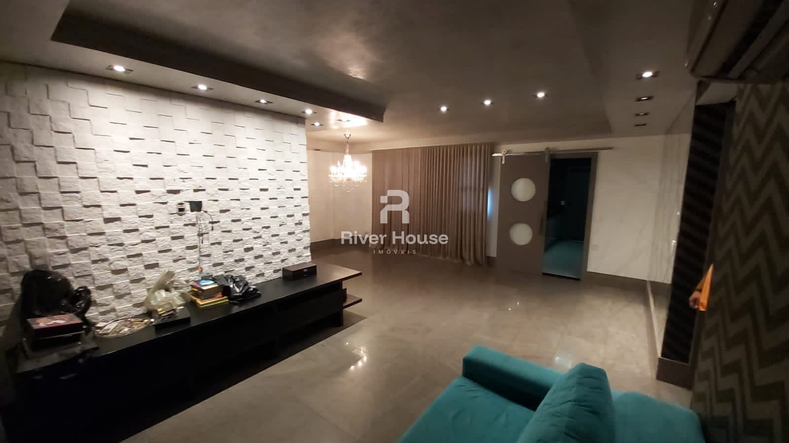 Apartamento para alugar com 3 quartos, 120m² - Foto 2