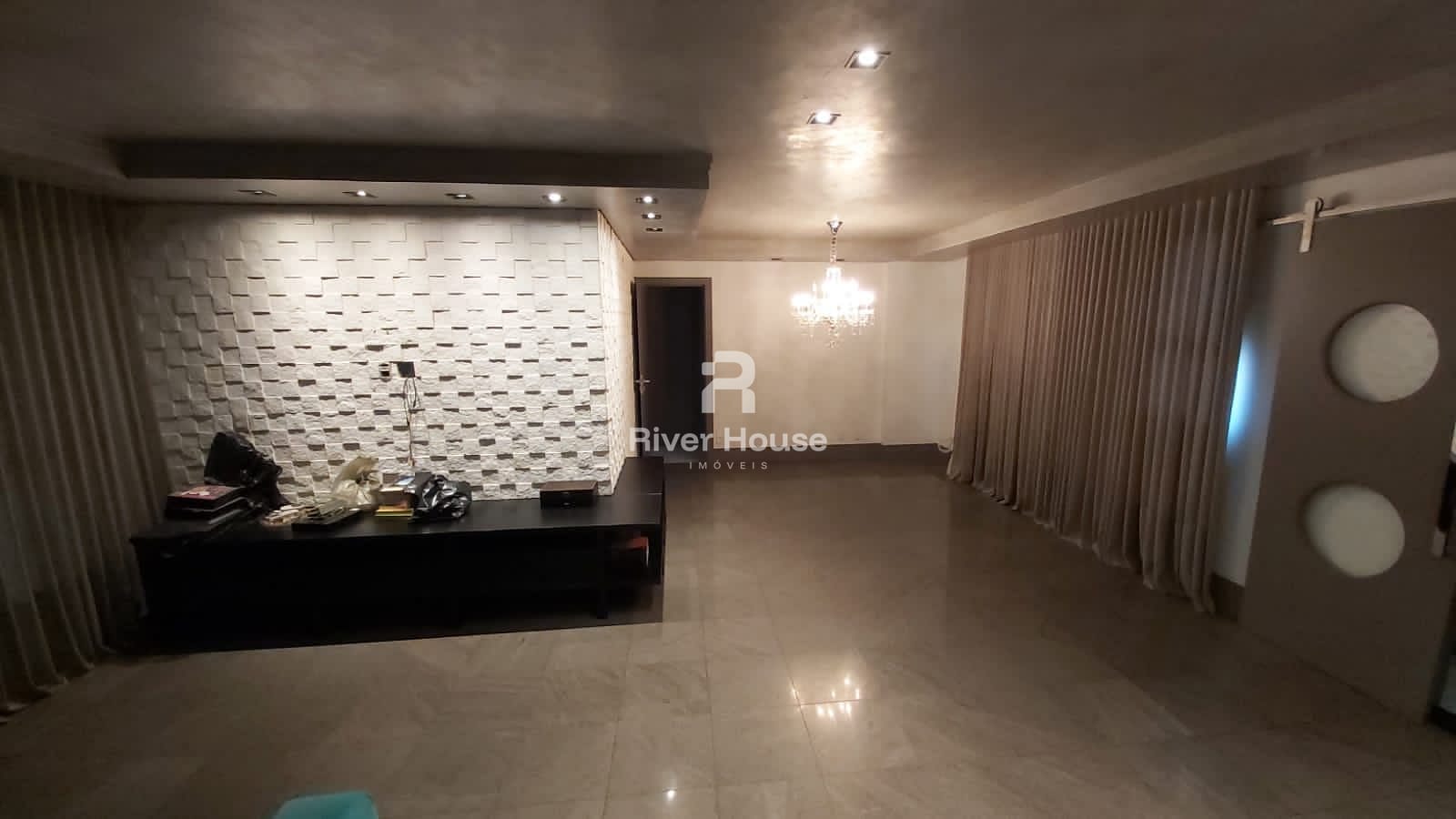 Apartamento para alugar com 3 quartos, 120m² - Foto 4