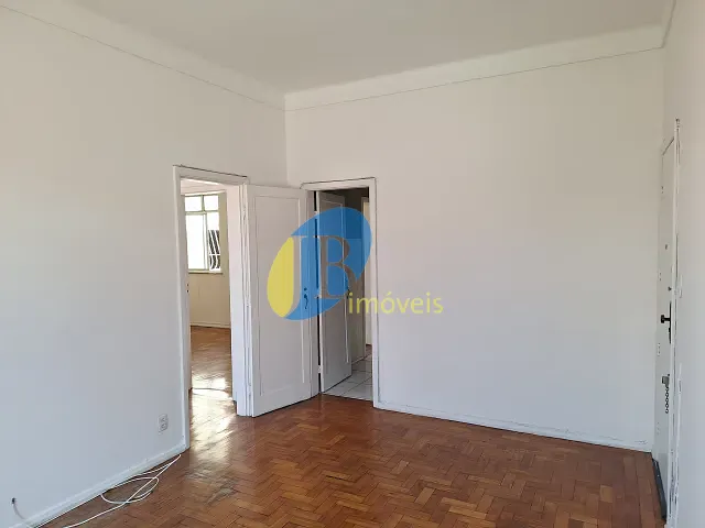Apartamento com 80m² 3 quartos e 2 banheiros, para alugar, no bairro Icaraí em Niterói