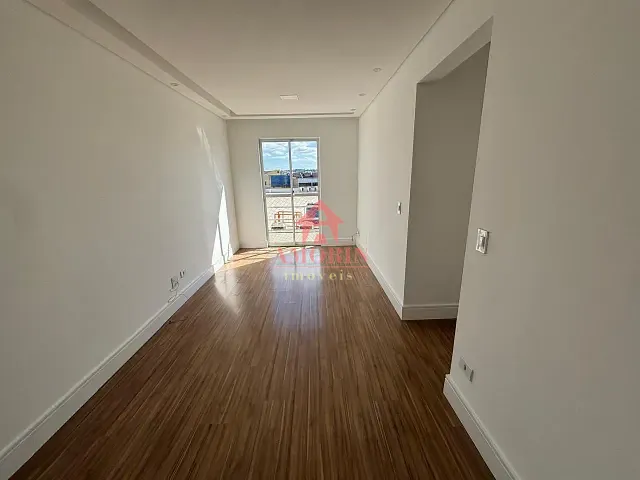 Apartamento com 70m² 3 quartos e 2 banheiros, para alugar, no bairro Fazendinha em Curitiba