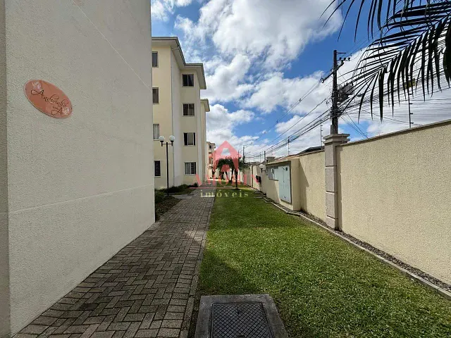 Apartamento com 70m² 3 quartos e 2 banheiros, para alugar, no bairro Fazendinha em Curitiba