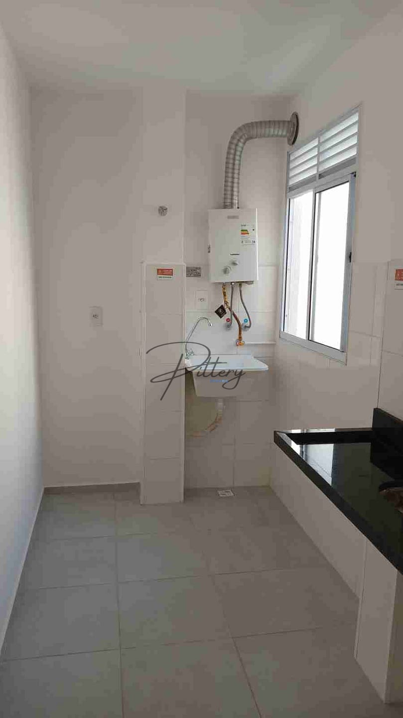 Apartamento para alugar com 2 quartos, 44m² - Foto 3