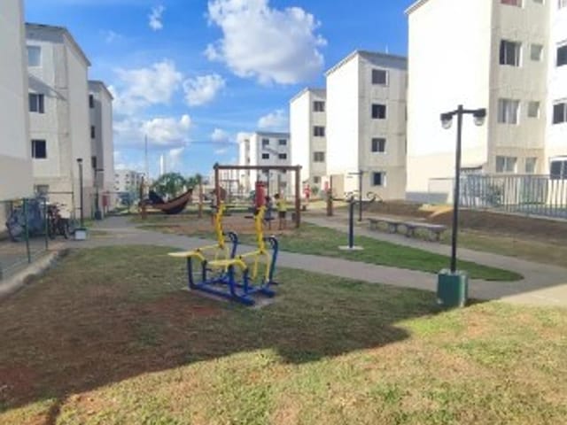 Apartamento 2 quartos e 1 banheiro, à venda, no bairro Residencial Porto Dourado em Goiânia