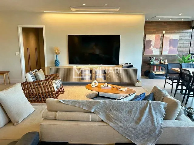 Apartamento com 228m² 4 quartos e 5 banheiros, à venda, no bairro Green Valley Alphaville em Barueri