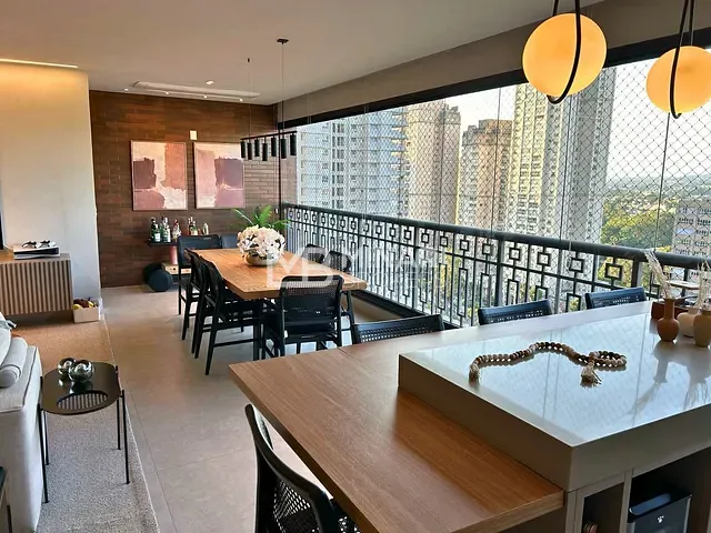 Apartamento com 228m² 4 quartos e 5 banheiros, à venda, no bairro Green Valley Alphaville em Barueri
