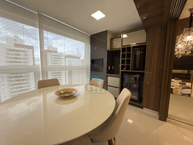Apartamento com 192m² 3 quartos e 3 banheiros, à venda, no bairro Guanabara Parque Boulevard em Londrina