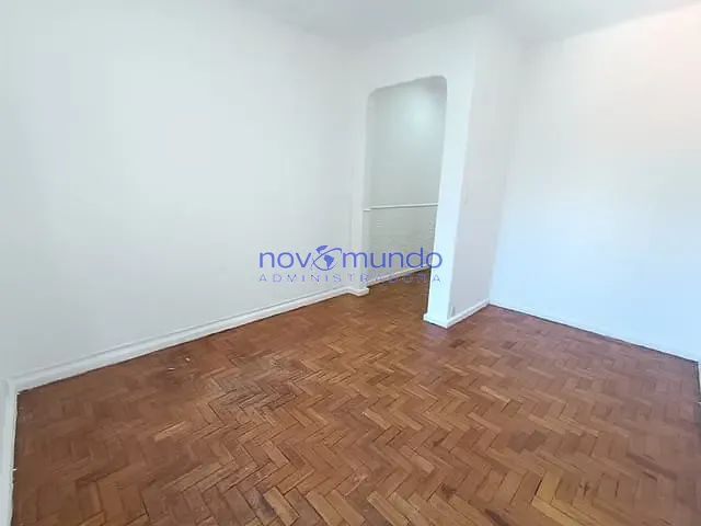 Apartamento com 31m² 1 quarto e 1 banheiro, para alugar, no bairro Grajaú em Rio de Janeiro