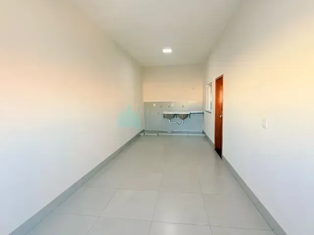 Apartamento 2 quartos e 1 banheiro, para alugar, no bairro Loteamento Santa Helena II em Catalão