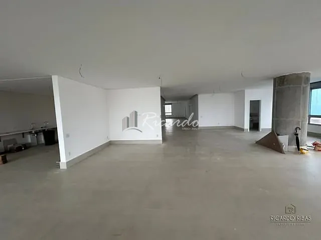 Apartamento 3 quartos e 5 banheiros, à venda, no bairro Setor Bueno em Goiânia
