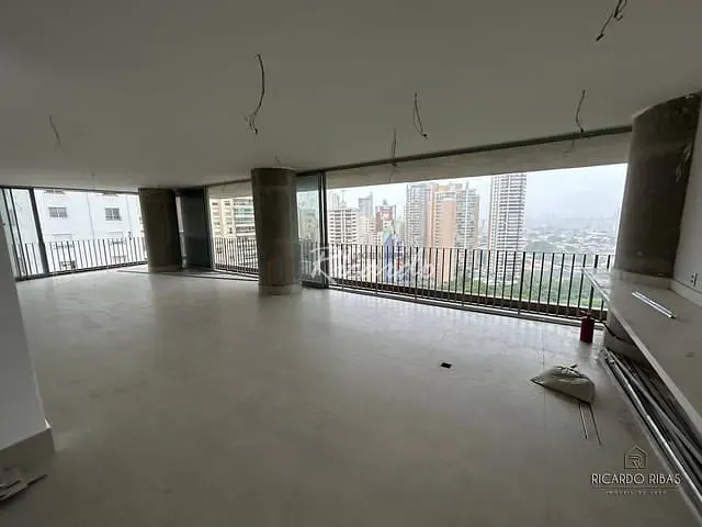 Apartamento 3 quartos e 5 banheiros, à venda, no bairro Setor Bueno em Goiânia