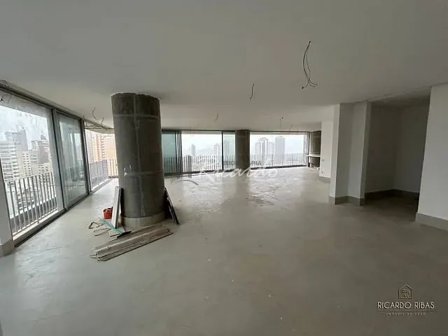 Apartamento 3 quartos e 5 banheiros, à venda, no bairro Setor Bueno em Goiânia
