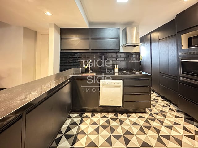 Apartamento 3 quartos e 4 banheiros, à venda, no bairro Centro em Três Rios