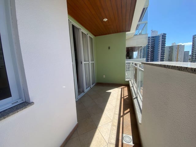 Apartamento 3 quartos e 2 banheiros, à venda, no bairro Campinas em São José