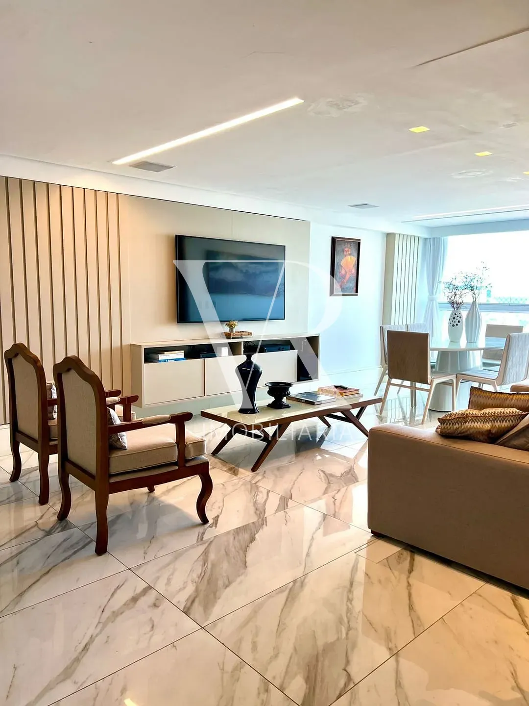 Apartamento, 3 quartos, 240 m² - Foto 1