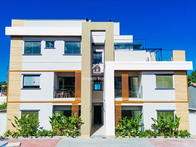 Apartamento 2 quartos e 2 banheiros, à venda, no bairro Barroco (Itaipuaçu) em Maricá