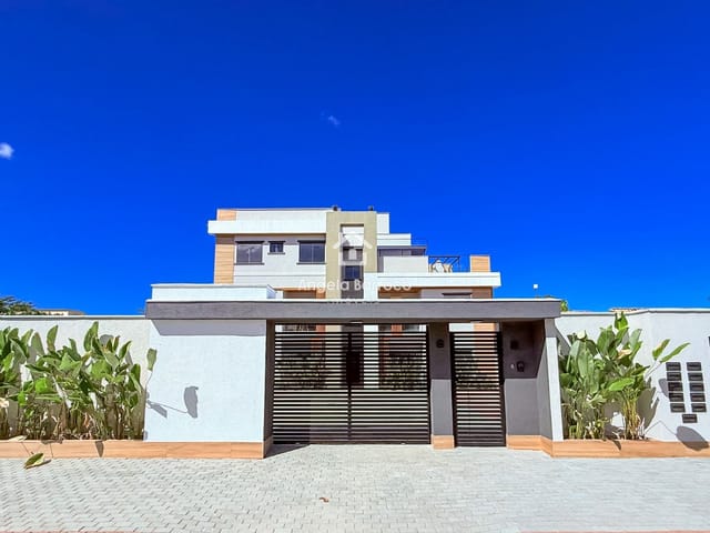 Apartamento 2 quartos e 2 banheiros, à venda, no bairro Barroco (Itaipuaçu) em Maricá