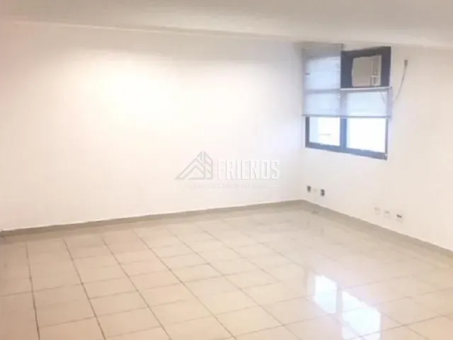 Apartamento com 20m² 1 quarto e 1 banheiro, para alugar, no bairro Indianópolis em São Paulo