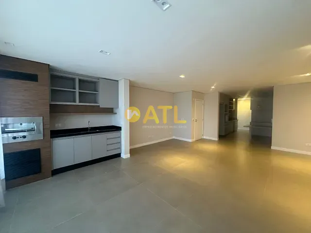 Apartamento 3 quartos e 5 banheiros, para alugar, no bairro Jardim Ouro Verde em Ourinhos