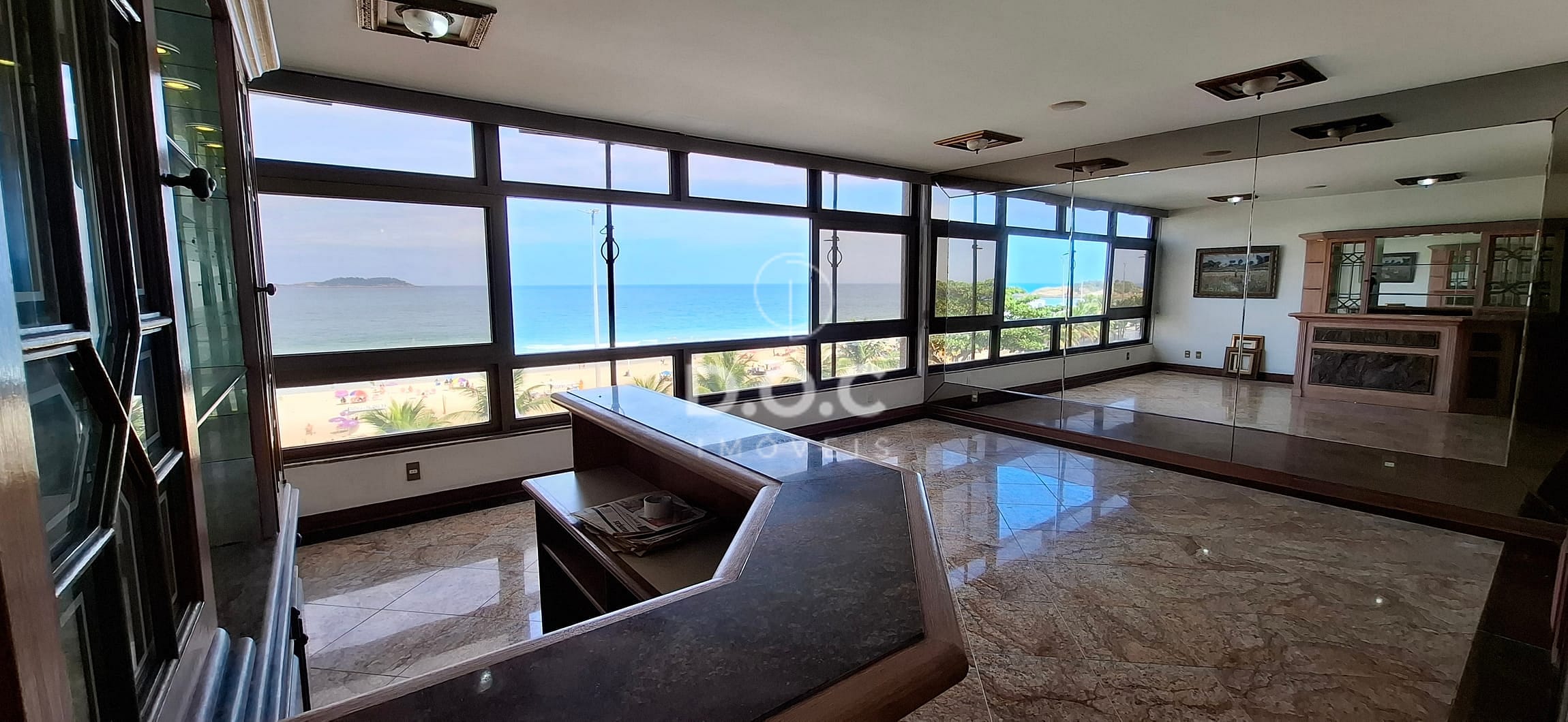 Apartamento para alugar com 3 quartos, 145m² - Foto 2