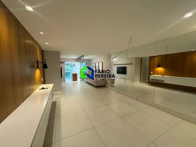 Apartamento com 173m² 4 quartos e 5 banheiros, à venda, no bairro Barra da Tijuca em Rio de Janeiro