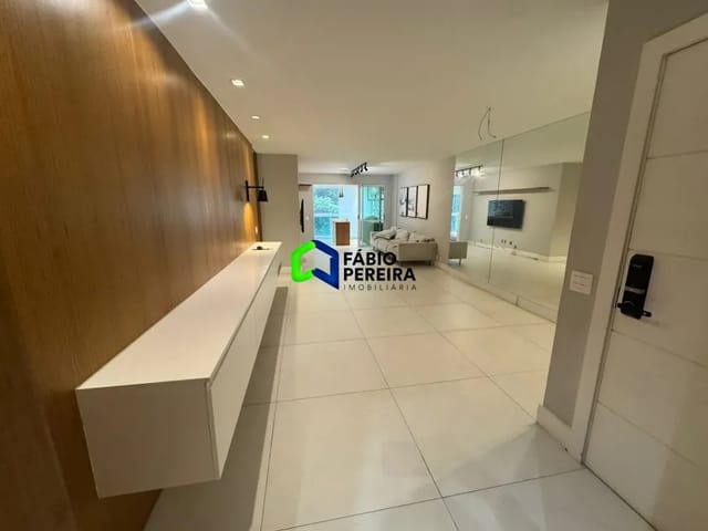 Apartamento com 173m² 4 quartos e 5 banheiros, à venda, no bairro Barra da Tijuca em Rio de Janeiro