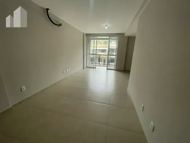 Apartamento com 110m² 3 quartos e 2 banheiros, à venda, no bairro Caonze em Nova Iguaçu