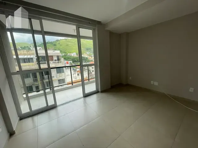 Apartamento com 110m² 3 quartos e 2 banheiros, à venda, no bairro Caonze em Nova Iguaçu