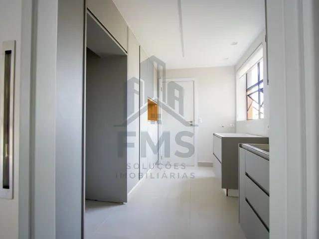 Apartamento 3 quartos e 4 banheiros, à venda, no bairro Mossunguê em Curitiba