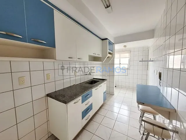 Apartamento 3 quartos e 3 banheiros, para alugar, no bairro Residencial Eldorado em Goiânia