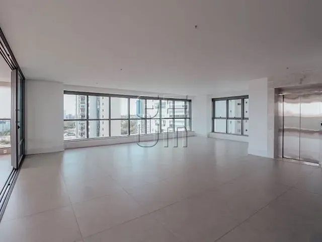 Apartamento com 639m² 3 quartos e 5 banheiros, à venda, no bairro Santa Rosa em Londrina