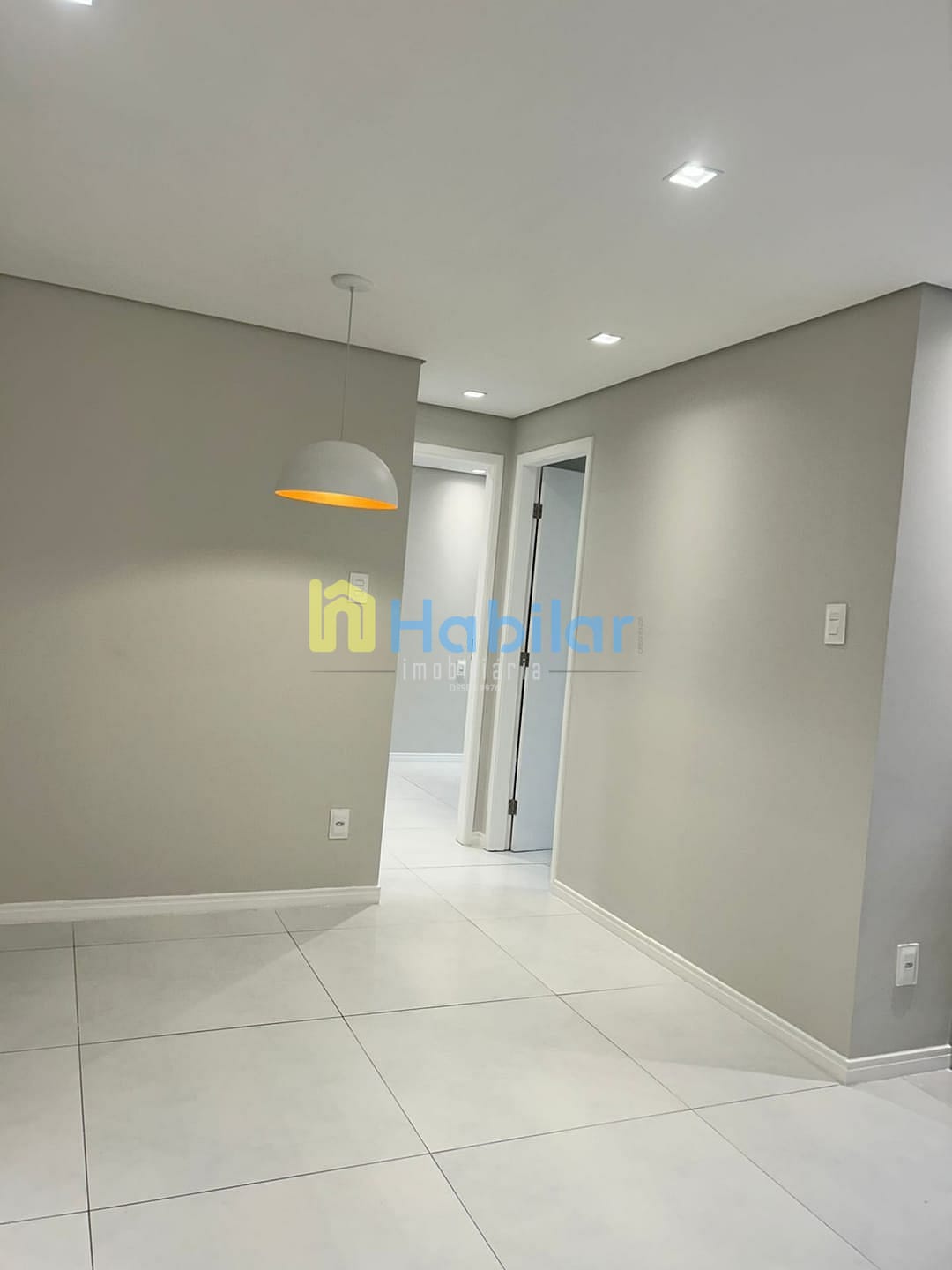 Apartamento à venda com 2 quartos, 57m² - Foto 3