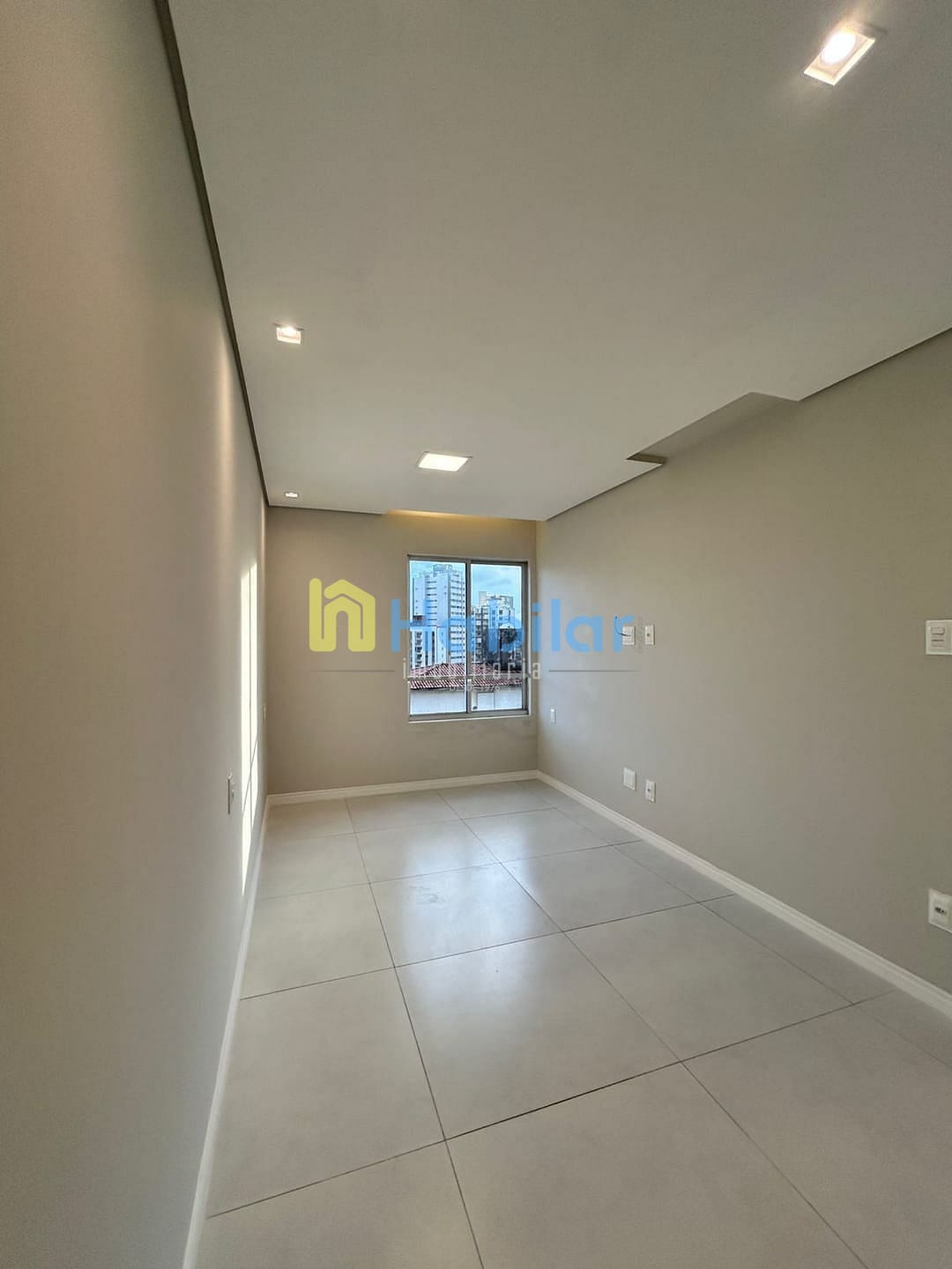 Apartamento à venda com 2 quartos, 57m² - Foto 11