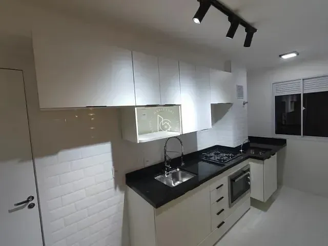 Apartamento com 37m² 2 quartos e 1 banheiro, para alugar, no bairro Vila das Bandeiras em Guarulhos