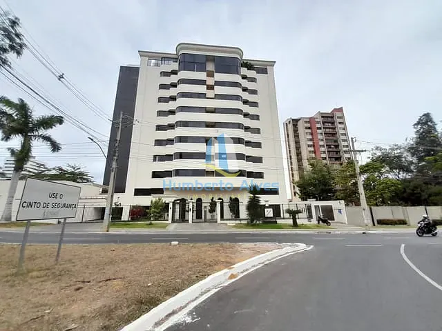 Apartamento com 225m² 3 quartos e 4 banheiros, à venda, no bairro Candeias em Vitória da Conquista