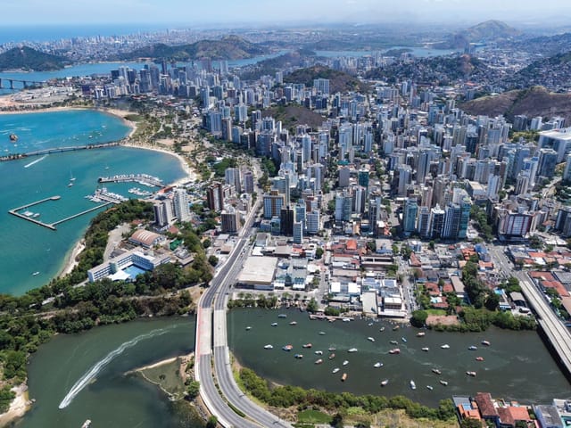 Apartamento 3 quartos e 3 banheiros, à venda, no bairro Praia do Canto em Vitória