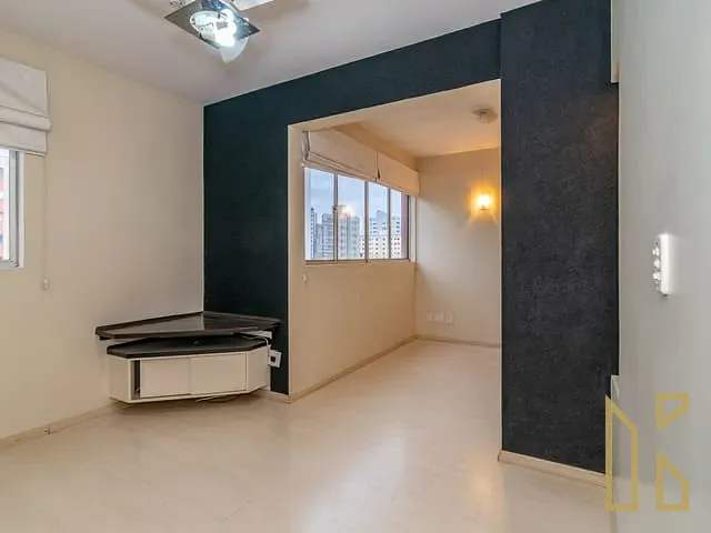 Apartamento 2 quartos e 2 banheiros, à venda, no bairro Centro em Londrina