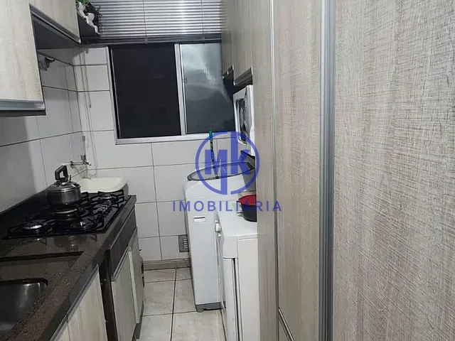 Apartamento 2 quartos e 1 banheiro, à venda, no bairro São Jerônimo em Gravataí