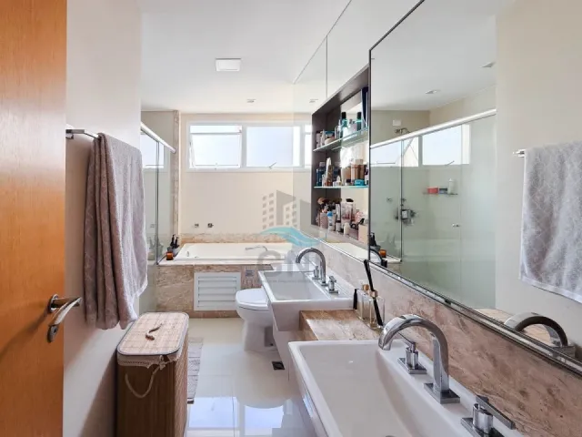 Apartamento com 206m² 3 quartos e 4 banheiros, à venda, no bairro Gleba Fazenda Palhano em Londrina